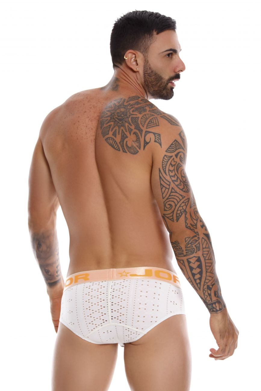 JOR 0935 Charles Briefs White