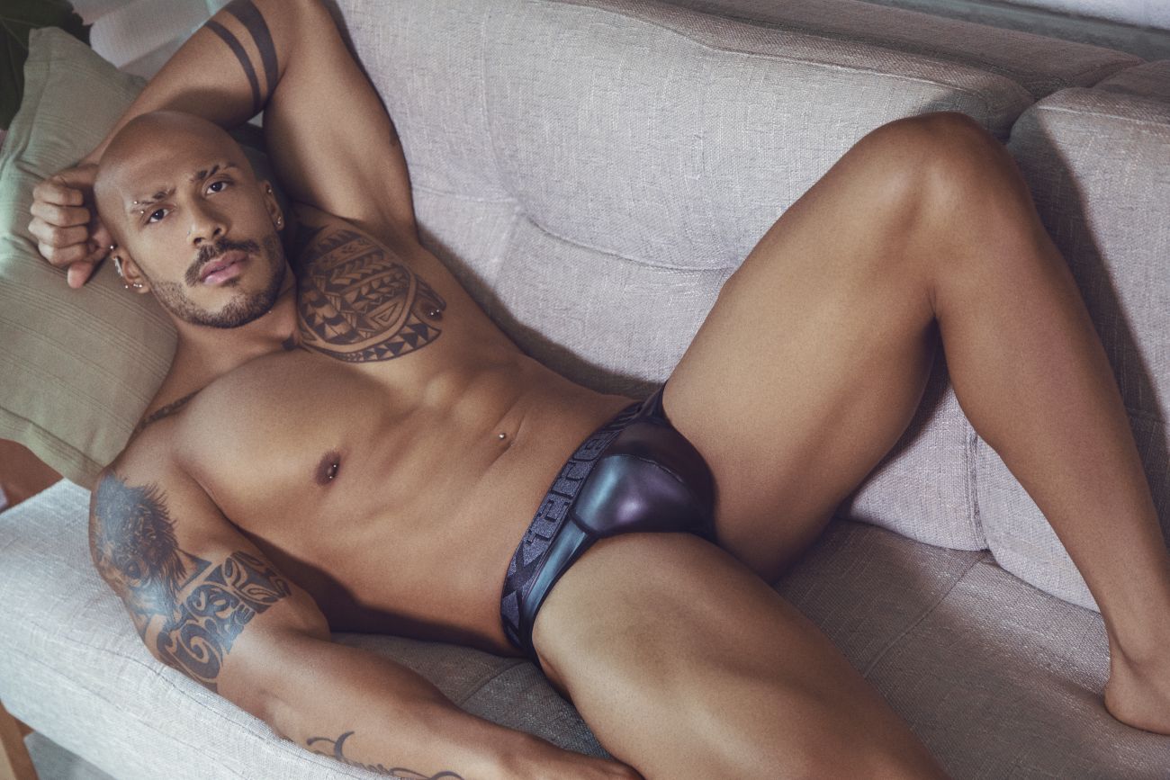 Xtremen 91113 Faux Leather Thongs Maroon